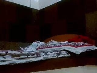 गर्म शौकिया अश्लील में फुल सेक्सी फिल्म वीडियो में आबनूस शौकिया लड़की से Handjob