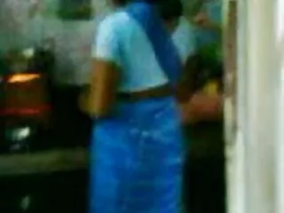 सेक्सी महिलाओं को इस रेट्रो झटका में मुंडा और assfucked हो वीडियो में सेक्सी पिक्चर मूवी रही है