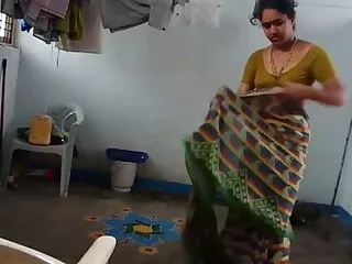 गुदा इंग्लिश में सेक्सी मूवी गृहिणी