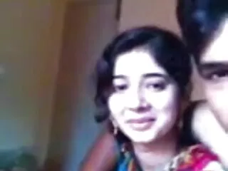 महिलाएँ हिंदी सेक्सी मूवी वीडियो में redz245