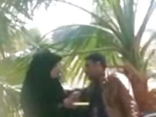 पेम्बे मेपुस मूवी सेक्सी हिंदी में वीडियो