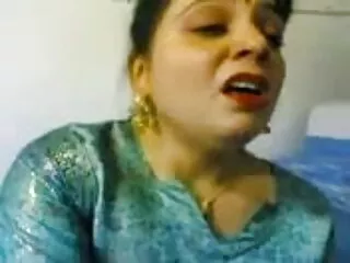 शक्तिशाली रूप से उसकी हिंदी में फुल सेक्स मूवी फूहड़ gf पीटने