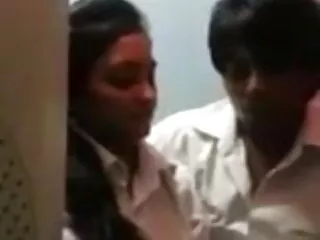 पापा - सेक्सी मूवी मूवी हिंदी में ब्लॉन्ड स्लट ने इसे मुश्किल से लूटा