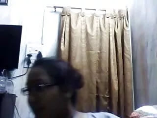 BUSTY NATURAL GIRL हिंदी सेक्सी मूवी वीडियो में 5